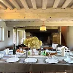Maison Xviiie Avec Vue Panoramique Exceptionnelle - 12 Pers Au Coeur Du Pays D'auge Ferienhaus Le Renouard