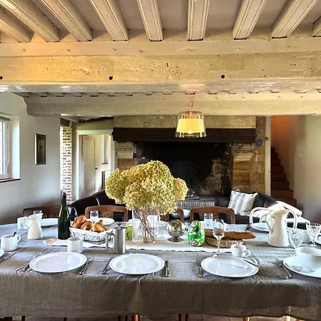 Maison Xviiie Avec Vue Panoramique Exceptionnelle - 12 Pers Au Coeur Du Pays D'auge بيت للعطل Le Renouard
