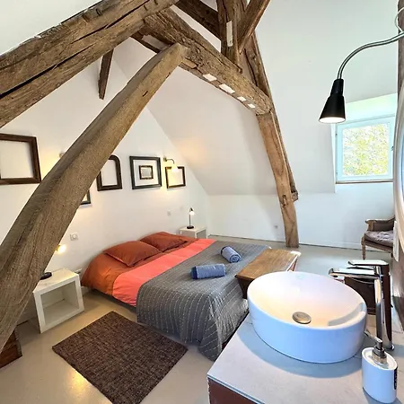Maison Xviiie Avec Vue Panoramique Exceptionnelle - 12 Pers Au Coeur Du Pays D'auge بيت للعطل