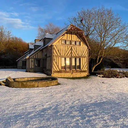 Maison Xviiie Avec Vue Panoramique Exceptionnelle - 12 Pers Au Coeur Du Pays D'auge * Le Renouard