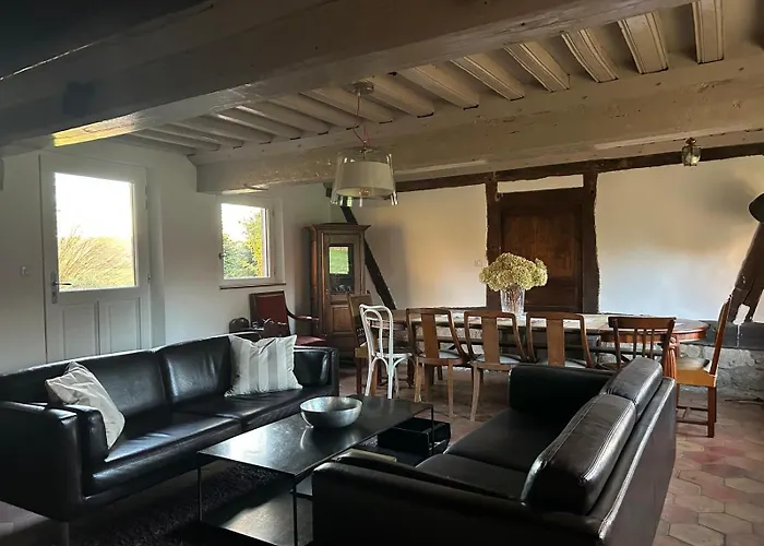 Maison Xviiie Avec Vue Panoramique Exceptionnelle - 12 Pers Au Coeur Du Pays D'auge بيت للعطل *