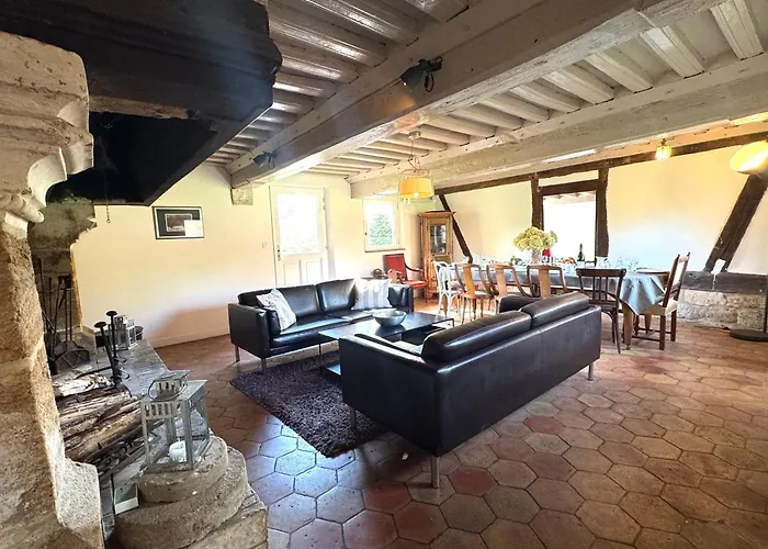 Maison Xviiie Avec Vue Panoramique Exceptionnelle - 12 Pers Au Coeur Du Pays D'auge بيت للعطل