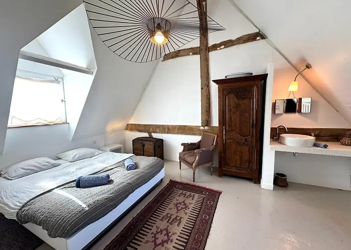 Maison Xviiie Avec Vue Panoramique Exceptionnelle - 12 Pers Au Coeur Du Pays D'auge *