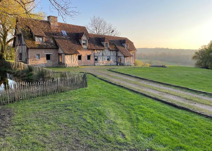 بيت للعطل Maison Xviiie Avec Vue Panoramique Exceptionnelle - 12 Pers Au Coeur Du Pays D'auge Le Renouard